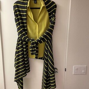 KIWI/CHARCOAL  2~PIECE BLOUSE AND SWEATER